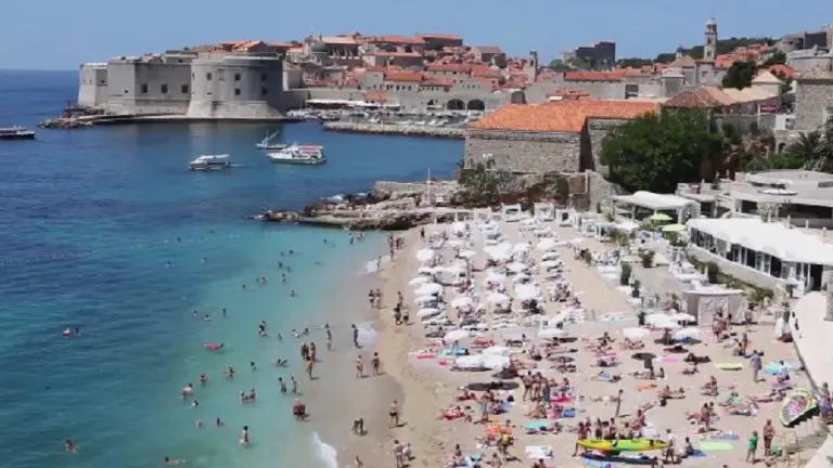 Snimak iz apartmana u Dubrovniku zgrozio javnost: “Kako vlasnik ne reaguje?” (VIDEO)