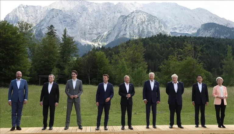 Zemlje G7 razmatraju ograničenje cijena ruske nafte