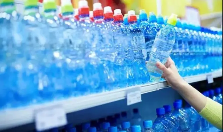 Šta znače brojevi na plastici: Koliko je (ne)zdravo piti vodu iz takvih flaša?