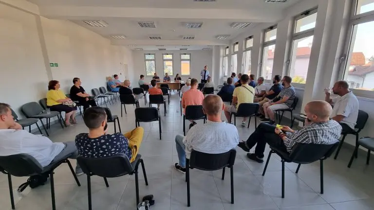 SLUČAJ BANJALUKA: Vraćanje politike građanima je ključan korak za ozdravljenje našeg društva