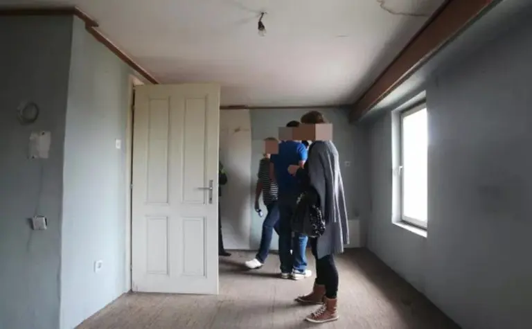 Sud stao na stranu samohrane majke koja je s djetetom provalila u gradski stan: ‘Ima pravo na dom’