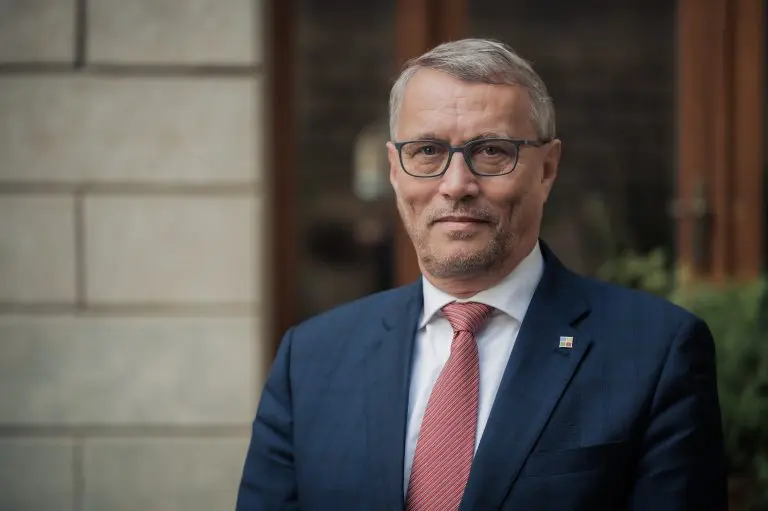 Češki ministar za evropska pitanja za Buku: Preporučujem vam članstvo i u EU i u NATO, to su slične organizacije