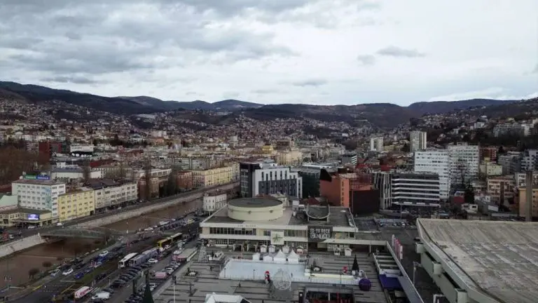 U Kantonu Sarajevo ukinuta epizoda “Upozorenje”, dobar kvalitet zraka i narednih dana