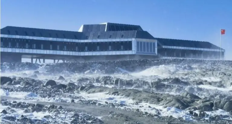 Manevar Kineza upalio sve alarme u SAD-u: ‘Pogledajte što su sagradili na južnom polu!‘