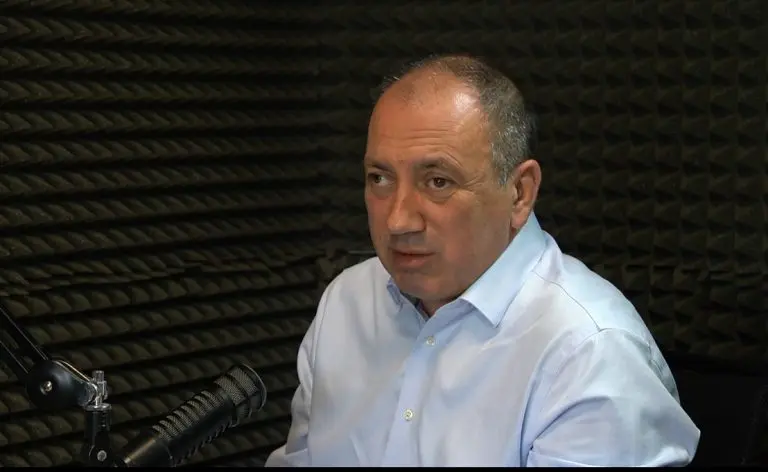 Igor Crnadak u BUKA podcastu: Jelena Trivić više nije u PDP-u