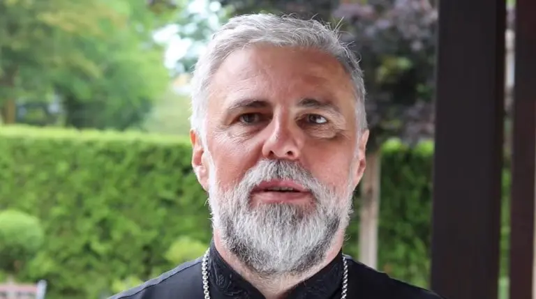 Grigorije: Ne postoji dovoljno mračna noć da sakrije zlo