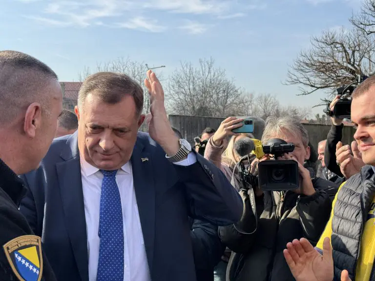 Dodik stigao na Sud BiH, hoće li konačno početi glavni pretres