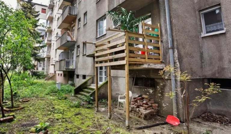 Ovo je balkon u centru Zagreba