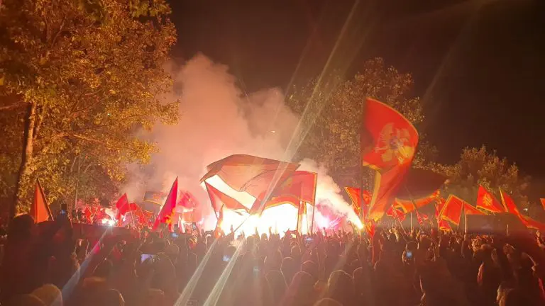 Podgorica: 15 000 građana na protestu pod sloganom “Ima nas” (FOTO)