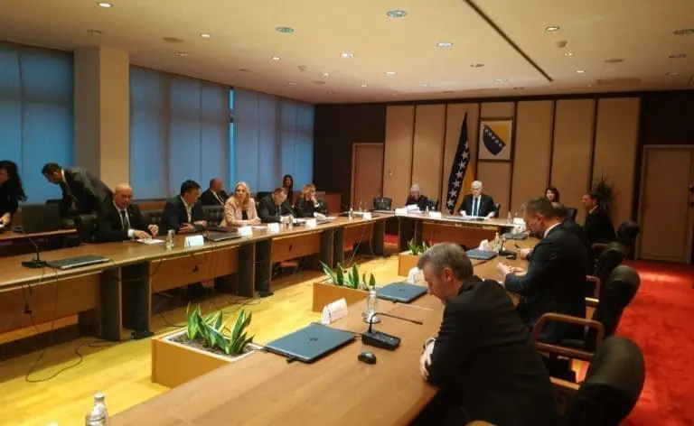 Osmorka, SNSD i HDZ dogovaraju državnu vlast