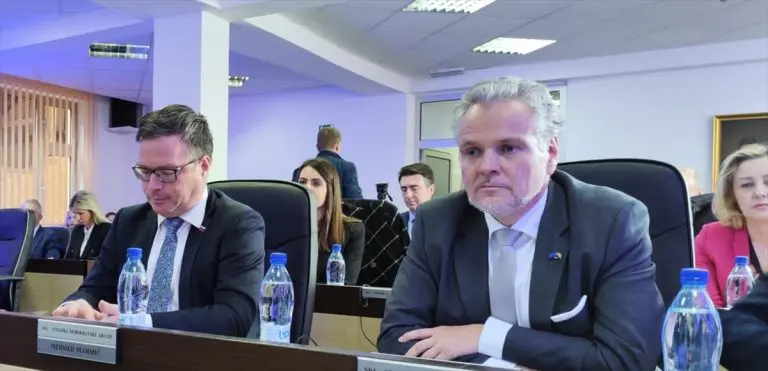 Sattler tokom posjete Unsko-sanskom kantonu: U Bihaću neće biti detencijski centar za migrante