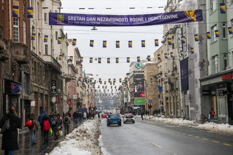 1.mart: U Sarajevu praznik, u Banjaluci običan radni dan