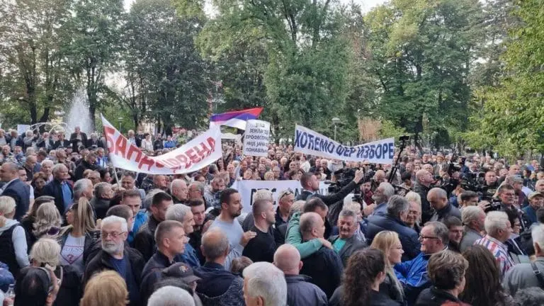 Počeo protest opozicije u Banjaluci