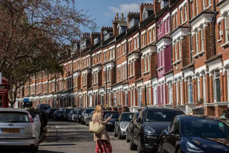 Britanija najavila drastičnu promjenu politike prema migrantima