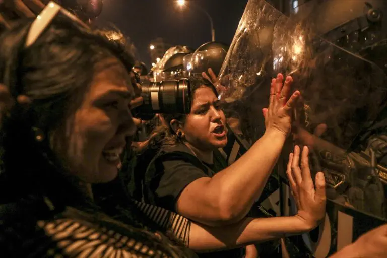 Otvorena istraga protiv predsjednice zbog upotrebe sile tokom protesta u Peruu