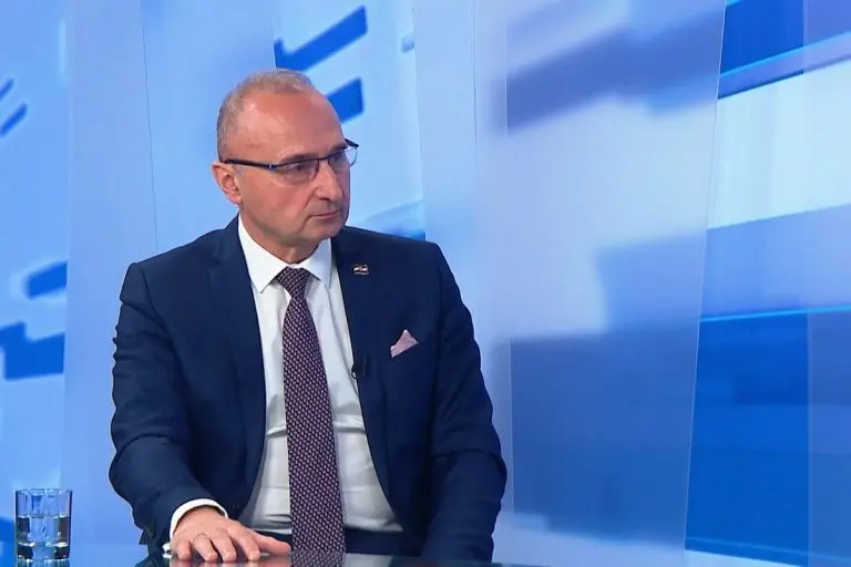 Stidi li se EU Grlića Radmana koji preferira kršenja zakona i nepoštivanje sudskih presuda?