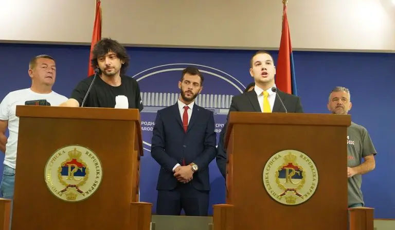 SVI DA BUDEMO STRANI PLAĆENICI U RS: “Ne možete napraviti bračni ugovor u kojem će jedno moći da vara a drugo ne…”