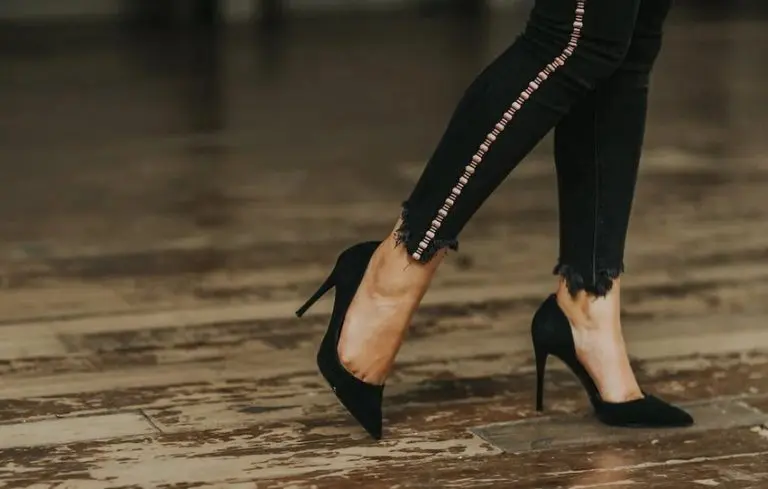 Jergović: Afera štikle, ili zašto mlade Splićanke navaljuju ići u klubove u kojima su diskriminirane