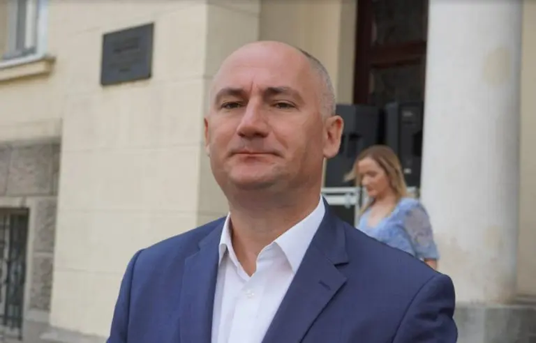 Šef kluba odbornika SNSD u Skupštini grada o Akvani i o ukinutoj plati: Ovo je cirkus