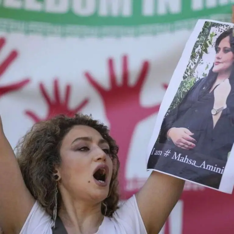 Iran istražuje trovanje stotina učenica, aktivistice upozoravaju na osvetu klerikalnih skupina