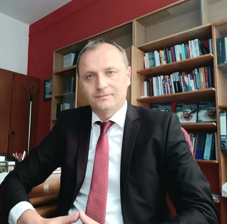 Profesor Sadiković za Buku: HDZ i SNSD su apsolutni rekorderi u opstrukciji evropskih integracija