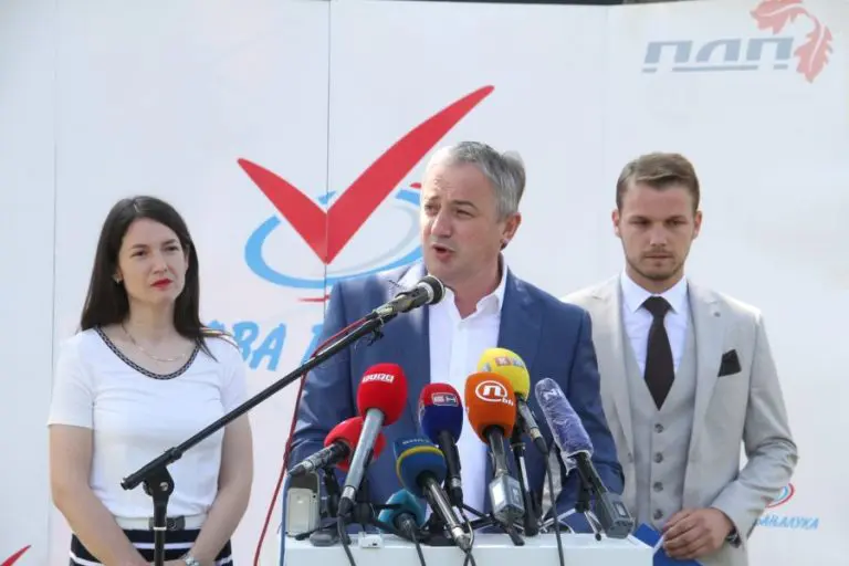 PDP svoje mlade nade vinuo u zvijezde, SDS pokazao izlazna vrata