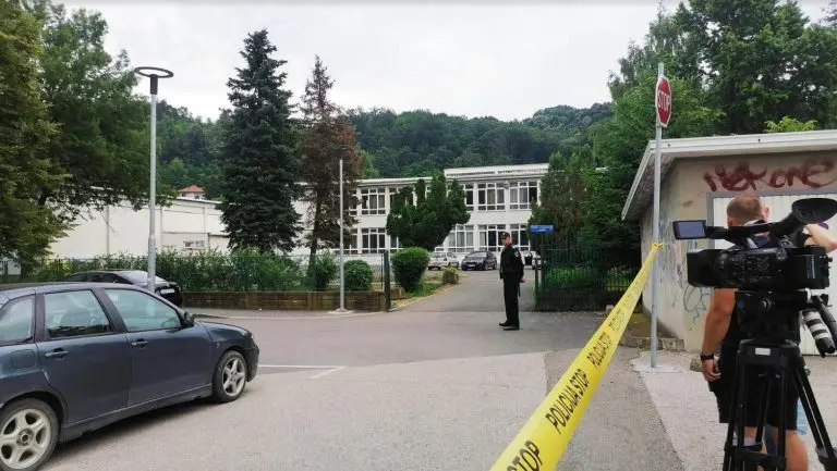 Tužilaštvo TK zatražilo pritvor za oca dječaka koji je pucao na nastavnika u Lukavcu