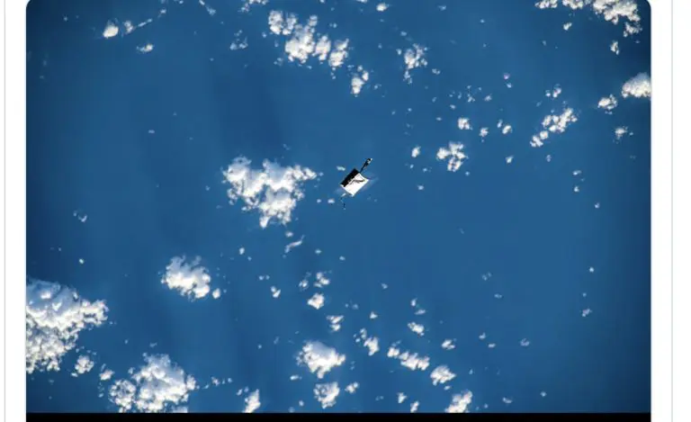 Astronautima ispala torba s alatom, može se vidjeti sa Zemlje