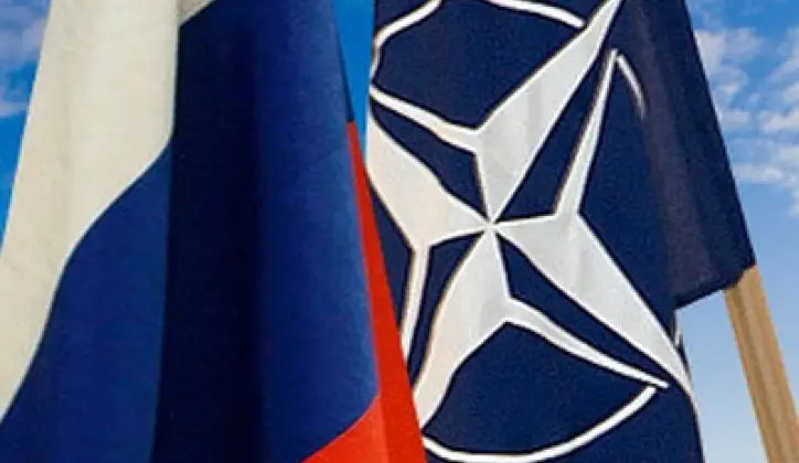 NATO brutalno zaprijetio Rusiji, Makron okupio lidere evropskih sila: Moskva se hitno oglasila