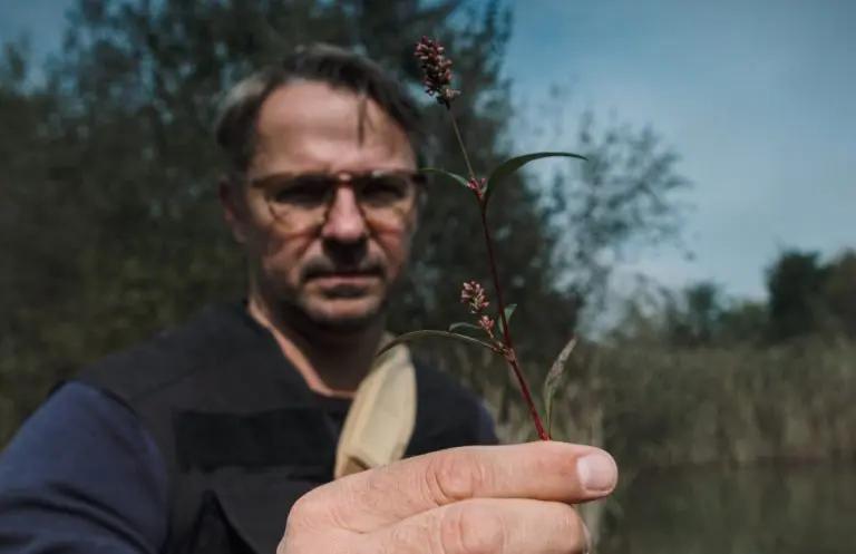 Ismar Čirkinagić za BUKU: „Proces pravljenja herbara vrlo je sličan ekshumaciji tijela iz masovnih grobnica“