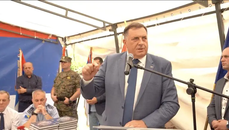 Dodikov govor na Vidovdan: Uporedio odlazak ljudi u potrazi za boljim životom u Njemačku, sa zbjegovima u 2. sv. ratu
