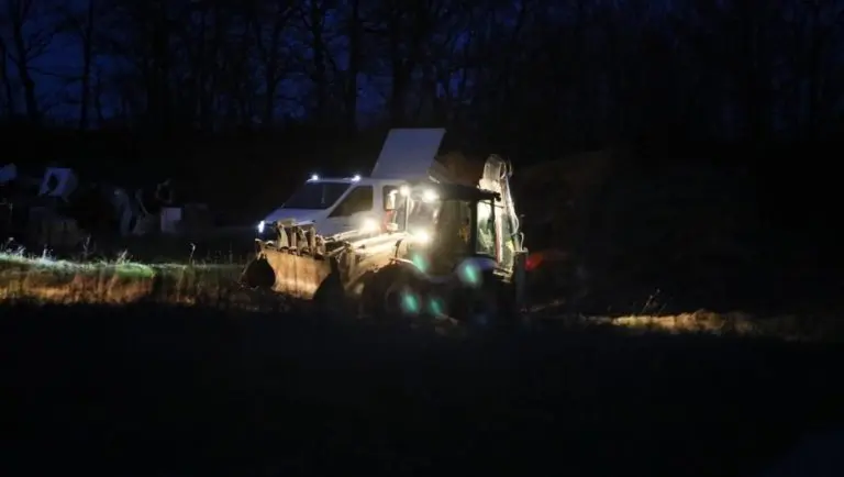 Sve puno policije blizu kuće gdje je nestala Danka! Nadleće ih helikopter, stiglo pojačanje!