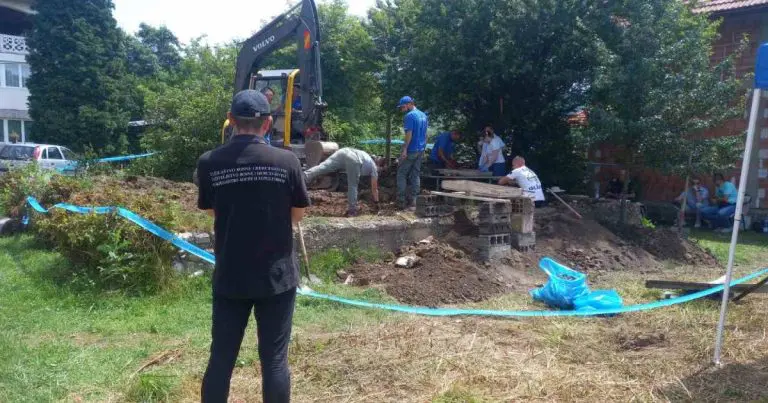 U Brčkom u toku pretraživanje bunara, moguće da krije posmrtne ostatke žrtava rata