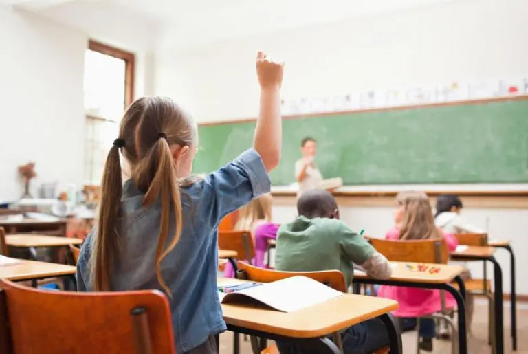 Svaka godina provedena u školi ili na fakultetu produžava životni vijek, kaže studija