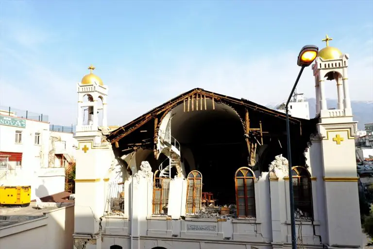 Oštećena u zemljotresu: Crkva Svetog Nikole u Turskoj doživjela istu sudbinu kao prije 151 godinu