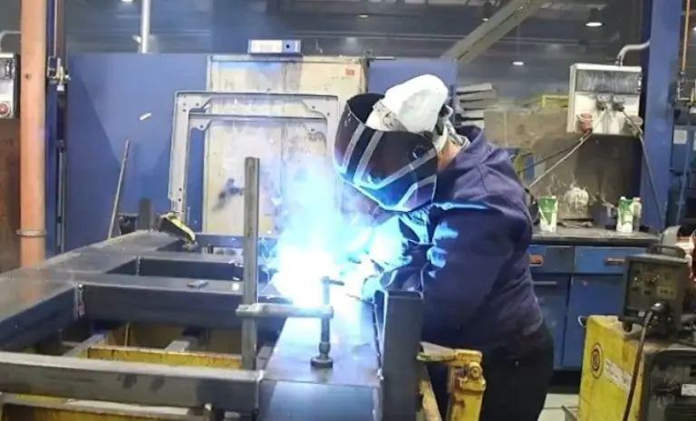Prosječna plata u metalskom sektoru u BiH je 1.200 KM, ali radnika nema