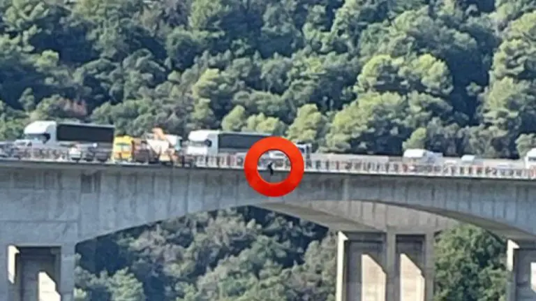 Fudbaler Nice prijeti samoubistvom zbog raskida s djevojkom