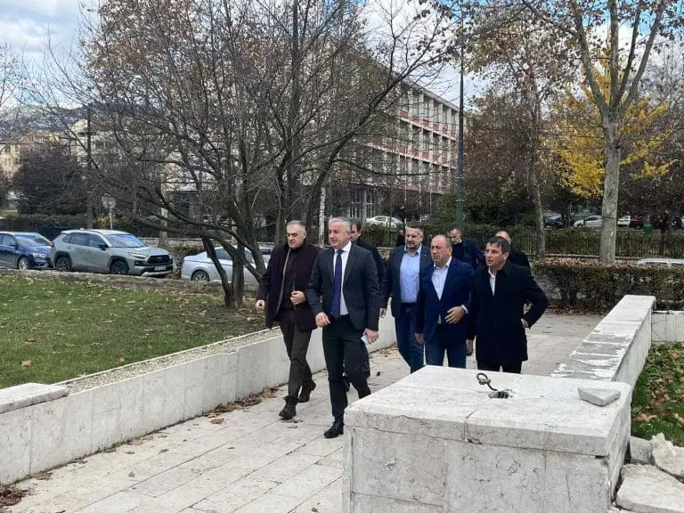 Počeo sastanak nakon višesedmičnih optužbi: Ko će biti peti delegat za Dom naroda BiH