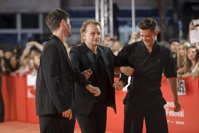 Bono Vox prošetao crvenim tepihom 29. Sarajevo Film Festivala