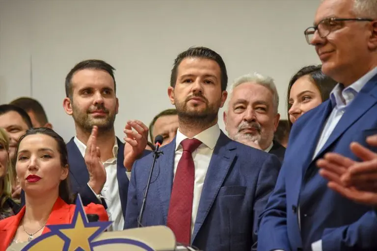 Milatović o podršci Šešelja: Ja sam evropski političar, on je Đukanovićev ratni drug