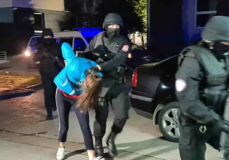 Dvoje osumnjičenih za teško ubistvo Saše Kulišića predati u Tužilaštvo (FOTO)