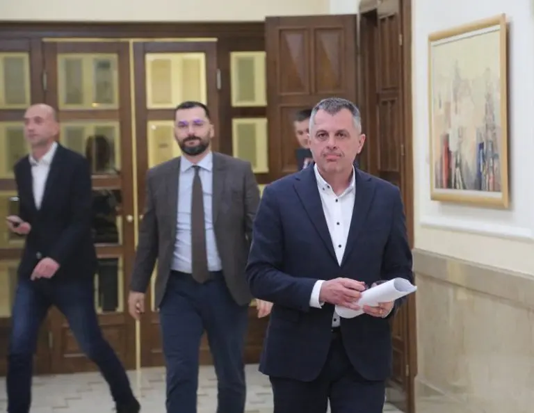 Igor Radojičić reagovao na natpise da osniva stranku sa Jelenom Trivić