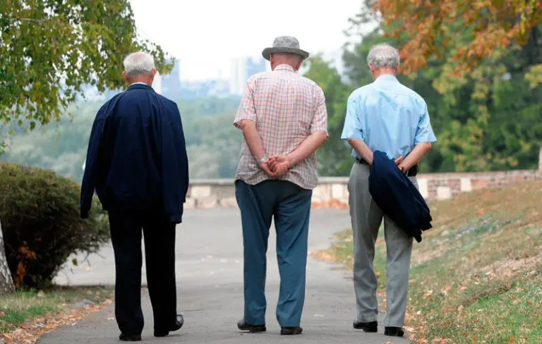 RADIĆEMO I POSLIJE 70. GODINE: Pomjeranje starosne granice za penziju
