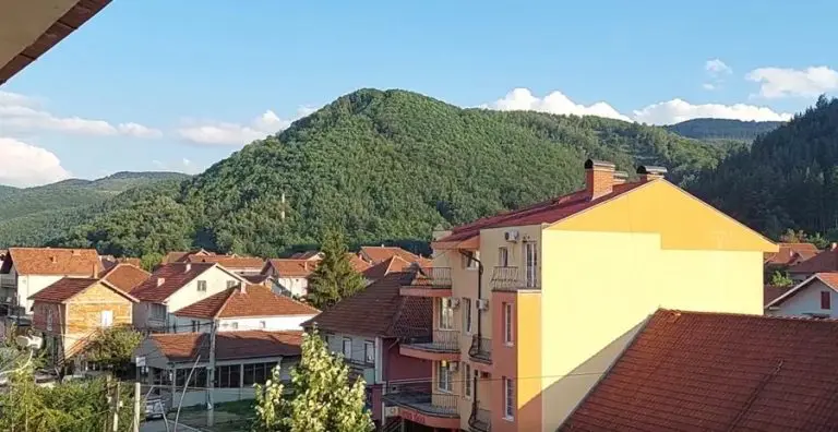 Barikade na severu Kosova, Hoti – blokade zbog lažne vesti o specijalcima