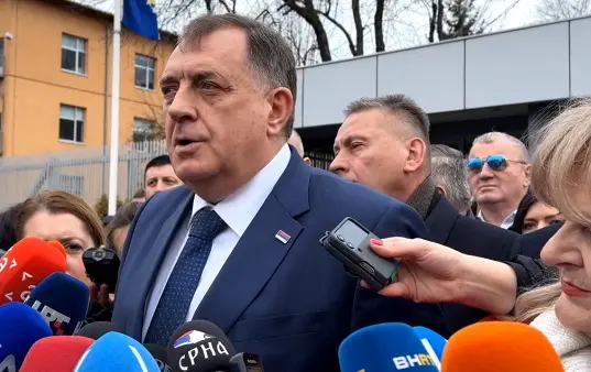 Dodik poručio privrednicima: Oni koji misle da im je bolje u FBiH i time prijete, slobodno im je putovanje, prijetnju im nećemo oprostiti