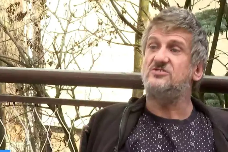 SARAJLIJA – REKORDER PO BROJU NEPLAĆENIH KAZNI: “Ja vozim, oni pišu…” (VIDEO)