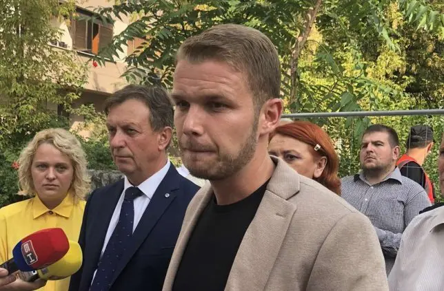 Oglasio se Stanivuković o požaru na zgradi “Elektrokrajine”