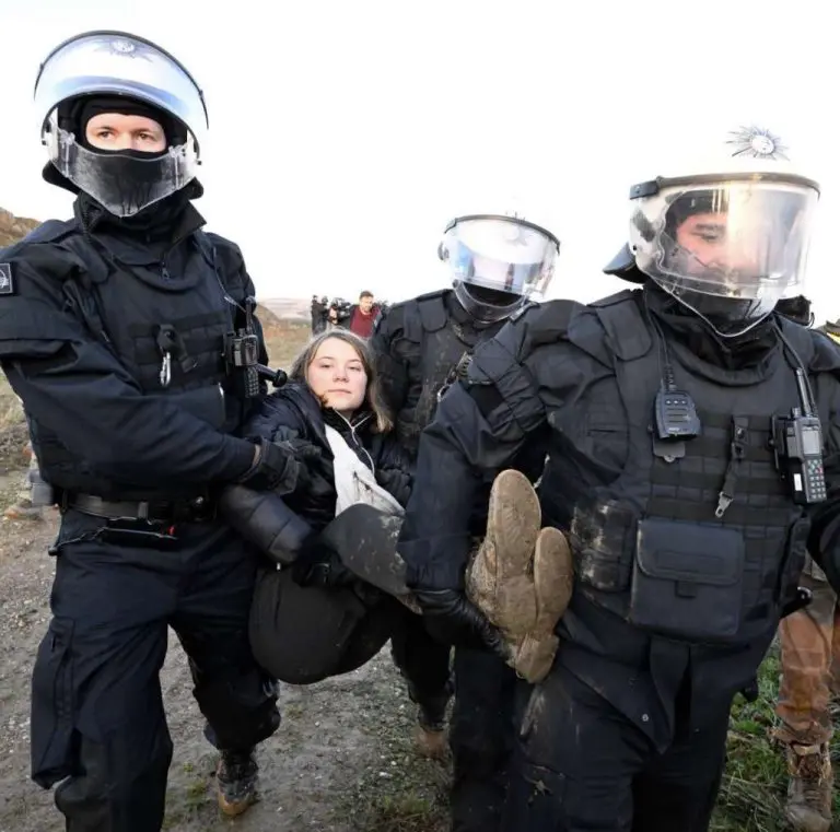 Greta Thunberg uhapšena u Londonu