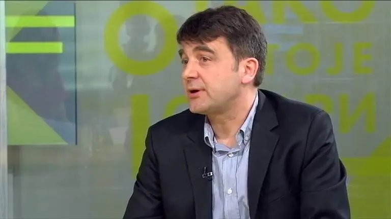 Najbolji srpski hirurg najavljuje: „I muškarci će rađati decu“