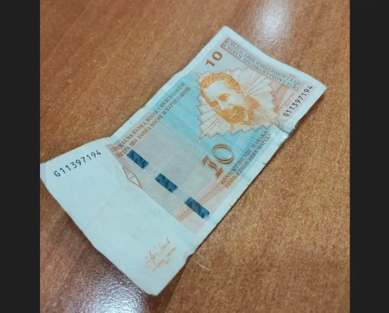 Četiri godine robije za muškarca koji je ukrao 10 maraka i flašu likera